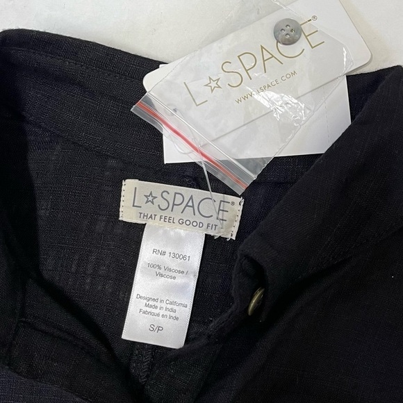 NEW L*Space Black Button Up Long Sleeve Waist Tie Romper Size Small - Picture 5 of 7